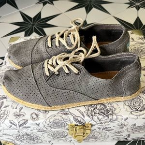 Toms Suede Shoes